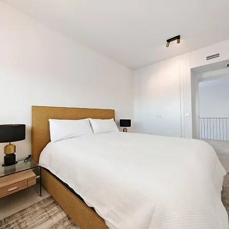 Luxury 4 Bed With Sea Views In Eden Málaga